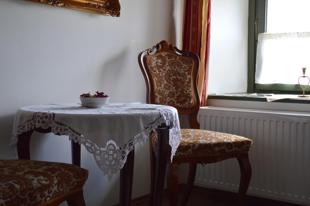 Edvy Malom Fogadó Barokk Udvarház Pápa Exterior foto
